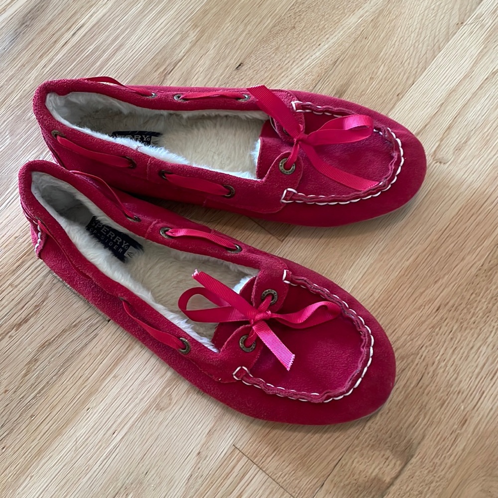 Red Sperry Sherpa Slipper